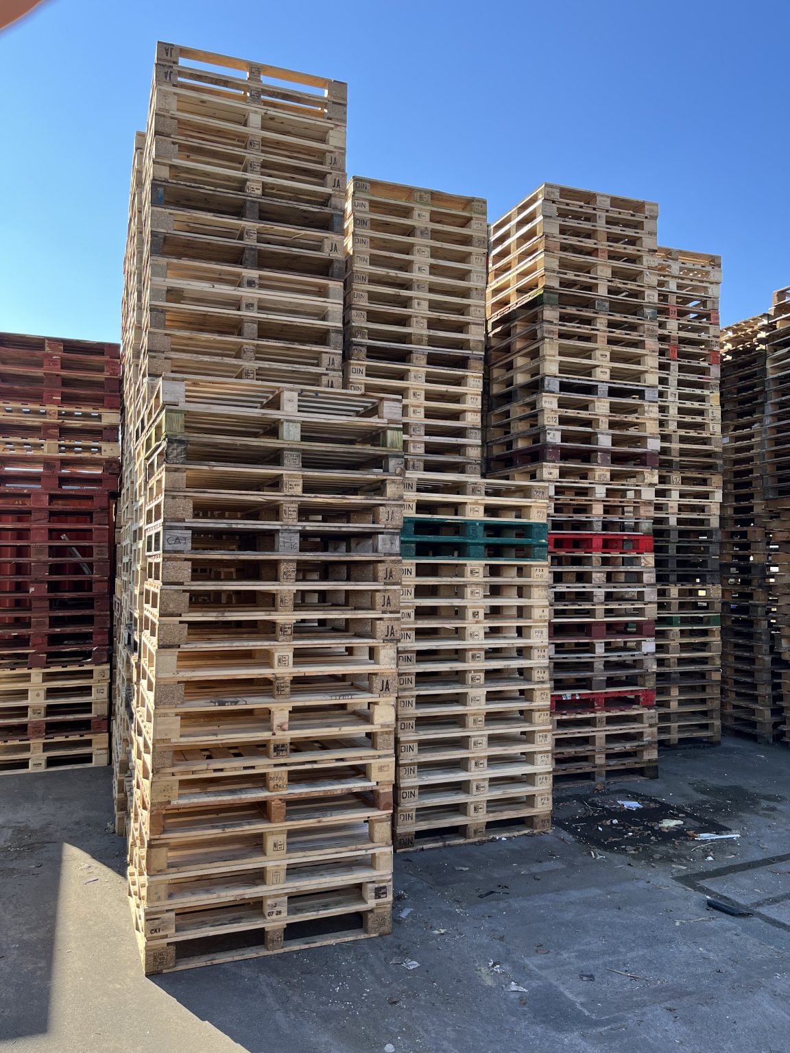 Inkoop en verkoop van pallets Palletrecycling Nederland
